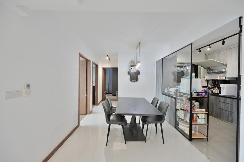 402B Fernvale Lane, 402B Fernvale Lane, Seletar / Yio Chu Kang, 3 Bedrooms, 1,001 sqft, HDB Flat For Sale, by Alice Poh, 500268974 - Dining Room - PropertyGuru.com.sg