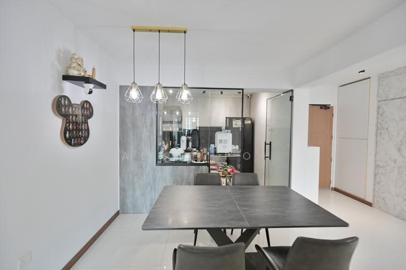402B Fernvale Lane, 402B Fernvale Lane, Seletar / Yio Chu Kang, 3 Bedrooms, 1,001 sqft, HDB Flat For Sale, by Alice Poh, 500268974 - Kitchen - PropertyGuru.com.sg