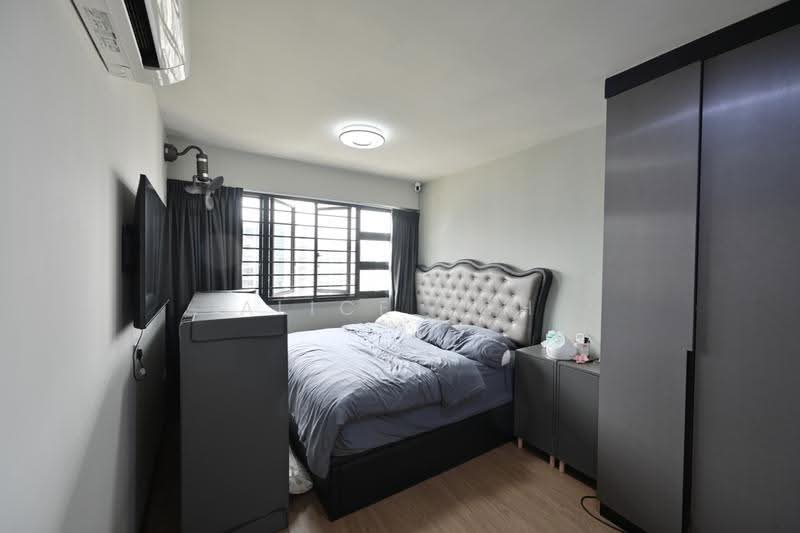 402B Fernvale Lane, 402B Fernvale Lane, Seletar / Yio Chu Kang, 3 Bedrooms, 1,001 sqft, HDB Flat For Sale, by Alice Poh, 500268974 - Bedroom - PropertyGuru.com.sg
