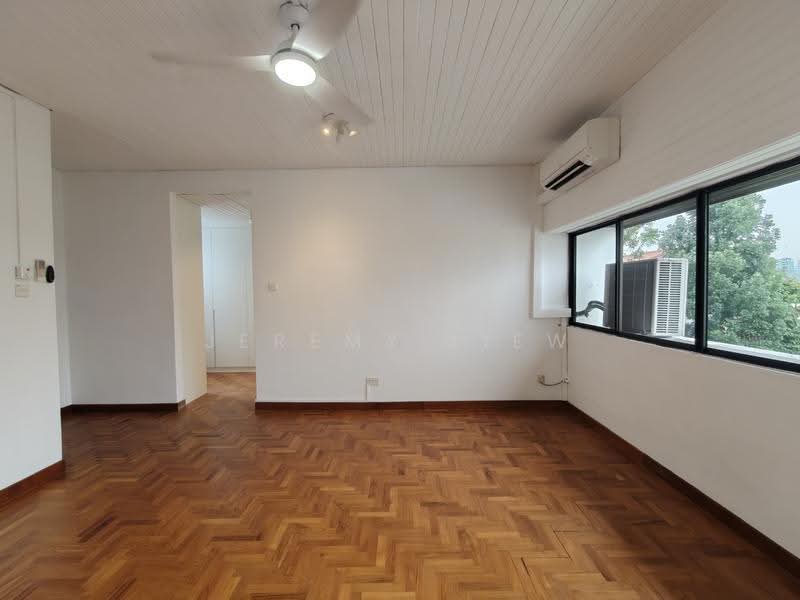 Villa Delle Rose, Taman Nakhoda, Tanglin / Holland / Bukit Timah, 2 Bedrooms, 2,800 sqft, Condominium For Rent, by Jeremy Liew, 500268986 - Living Room - PropertyGuru.com.sg