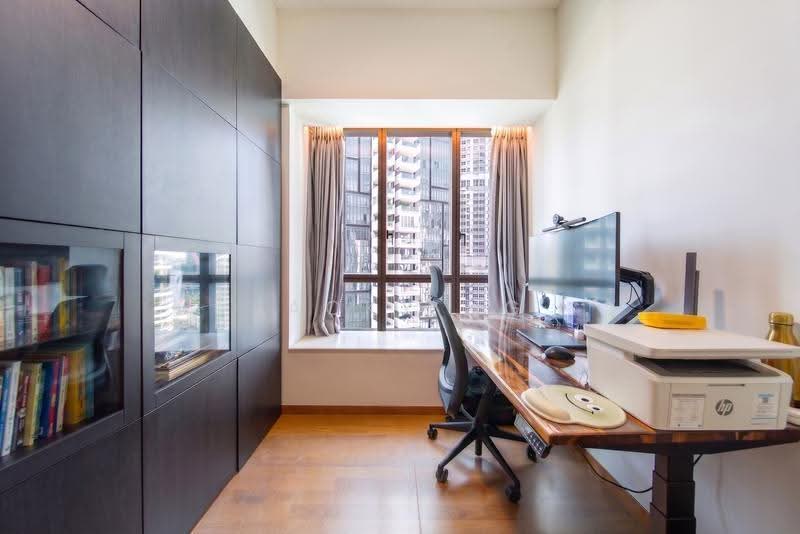 8 Saint Thomas, 8 Saint Thomas Walk, Orchard / River Valley, 3 Bedrooms, 1,152 sqft, Condominium For Sale, by Jacky Ng, 500268996 - Study - PropertyGuru.com.sg