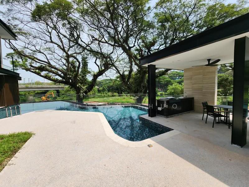 Avenue South Residence, 1 Silat Avenue, Alexandra / Commonwealth, 1 Bedroom, 527 sqft, Condominium For Sale, by Julian Zhuo, 500269000 - Pool - PropertyGuru.com.sg