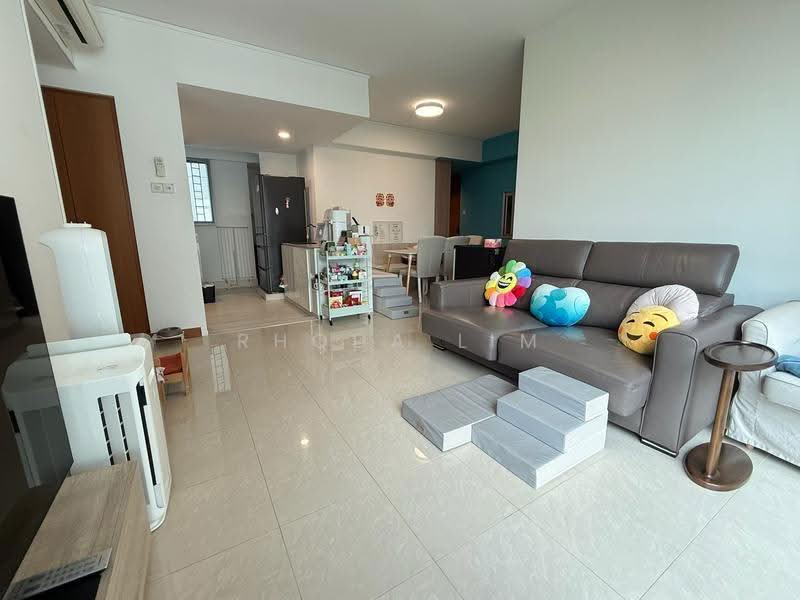 Blue Horizon, 21 West Coast Crescent, Buona Vista / West Coast / Clementi New Town, 2 Bedrooms, 926 sqft, Condominium For Sale, by Rhoda Lim, 500269037 - Living Room - PropertyGuru.com.sg
