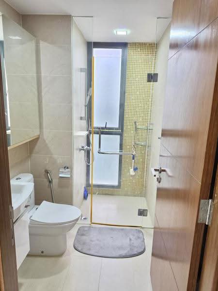 Miltonia Residences, 520 Miltonia Close, Sembawang / Yishun, 2 Bedrooms, 861 sqft, Condominium For Rent, by Jayden Toh, 500269038 - Bathroom - PropertyGuru.com.sg