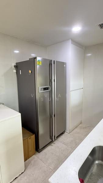 The Lakefront Residences, 42 Lakeside Drive, Boon Lay / Jurong / Tuas, 2 Bedrooms, 721 sqft, Condominium For Rent, by Vivian Sun, 500269041 - Kitchen - PropertyGuru.com.sg