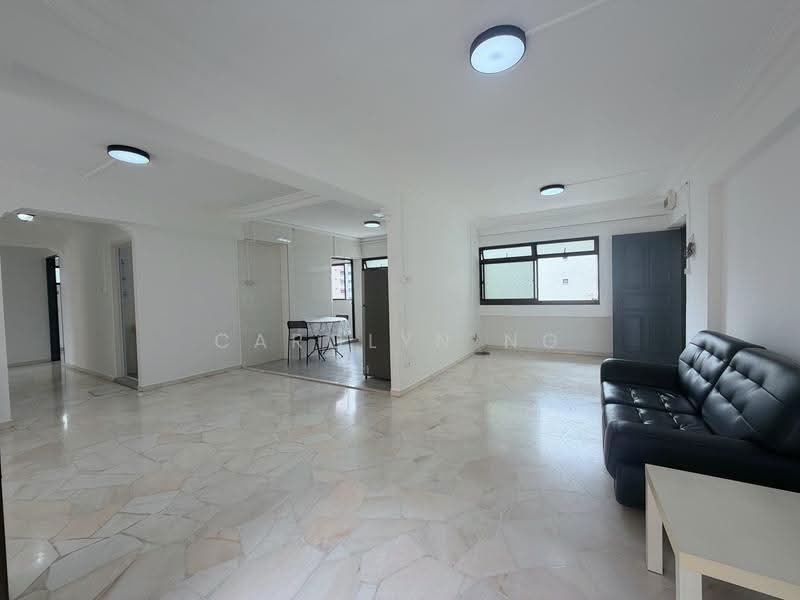 706 Tampines Street 71, 706 Tampines Street 71, Pasir Ris / Tampines, 3 Bedrooms, 1,292 sqft, HDB Flat For Rent, by Carolyn Ng, 500269055 - Living Room - PropertyGuru.com.sg