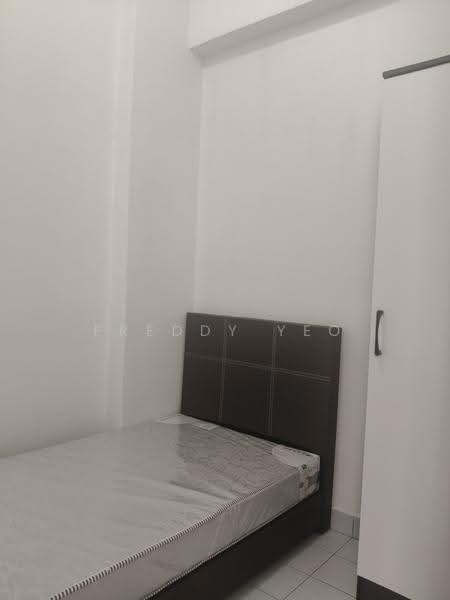 Pasir View Park, 200 Pasir Panjang Road, Buona Vista / West Coast / Clementi New Town, Room Rental, 100 sqft, Condominium For Rent, by Freddy Yeo, 500269067 - Bedroom - PropertyGuru.com.sg