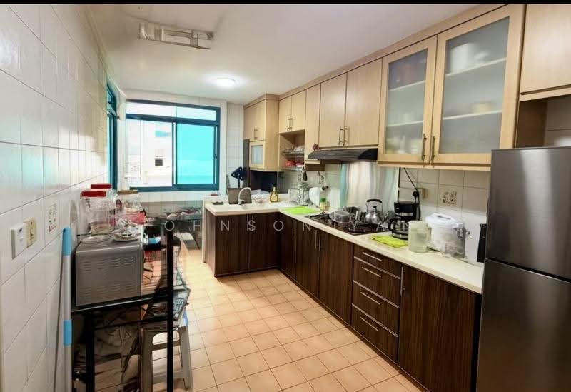 184 Edgefield Plains, 184 Edgefield Plains, Hougang / Punggol / Sengkang, 3 Bedrooms, 1,184 sqft, HDB Flat For Sale, by Johnson Yan, 500269073 - Kitchen - PropertyGuru.com.sg