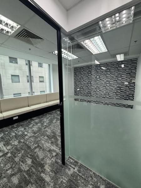 Royal Building (formerly One Philip St), 1 Phillip Street, Boat Quay / Raffles Place / Marina, 2,325 sqft, Office For Rent, by Sam Kng, 500269096 - Interior - CommercialGuru.com.sg