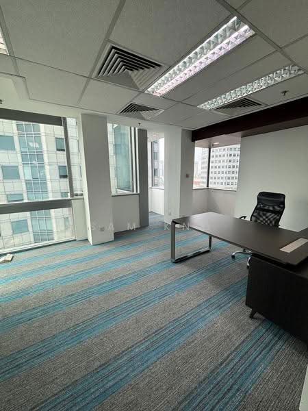 Royal Building (formerly One Philip St), 1 Phillip Street, Boat Quay / Raffles Place / Marina, 2,659 sqft, Office For Rent, by Sam Kng, 500269102 - Interior - CommercialGuru.com.sg