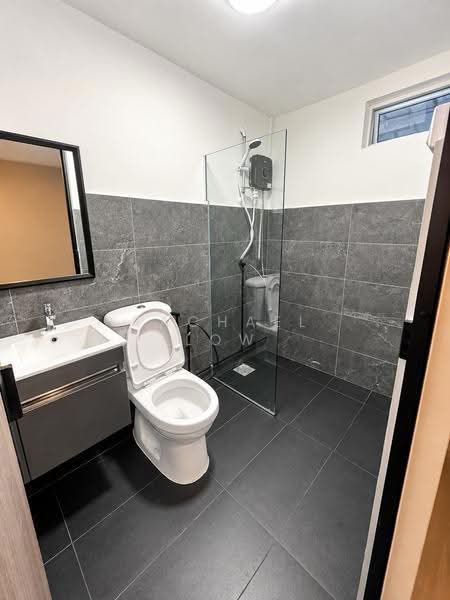 Sembawang Straits Estate, Jalan Machang, Sembawang / Yishun, 3 Bedrooms, 1,900 sqft, Semi-Detached House For Sale, by Rachael Low, 500269105 - Bathroom - PropertyGuru.com.sg