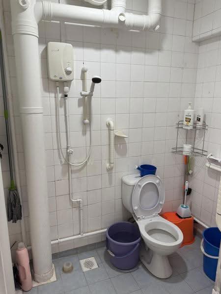 602 Senja Road, 602 Senja Road, Dairy Farm / Bukit Panjang / Choa Chu Kang, Room Rental, 100 sqft, HDB Flat For Rent, by Dawn Lee, 500269109 - Bathroom - PropertyGuru.com.sg