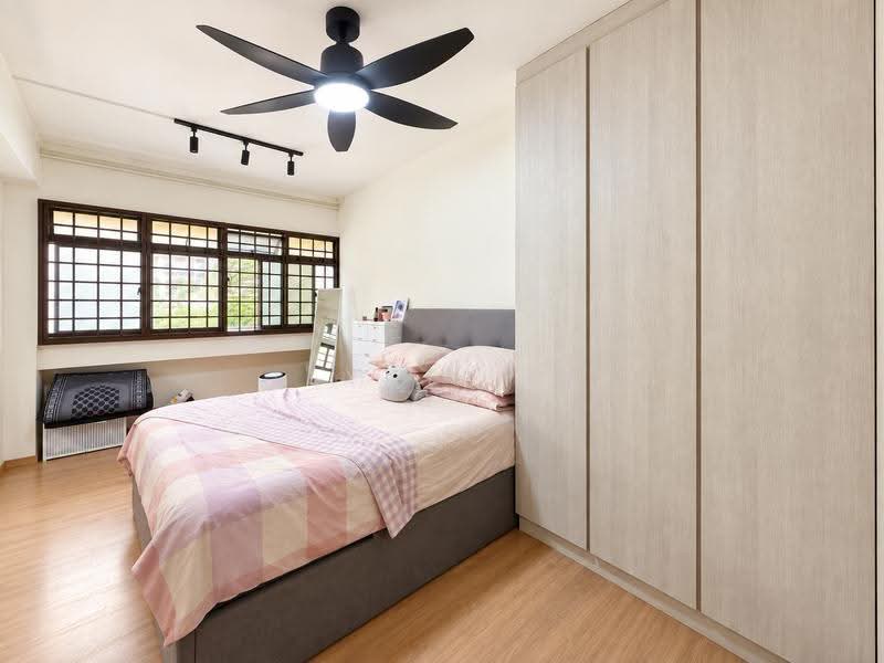 708 Tampines Street 71, 708 Tampines Street 71, Pasir Ris / Tampines, 3 Bedrooms, 1,087 sqft, HDB Flat For Sale, by Lydia J, 500269117 - Bedroom - PropertyGuru.com.sg