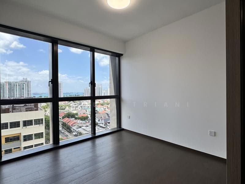 Tembusu Grand, Jalan Tembusu, East Coast / Marine Parade, 3 Bedrooms, 990 sqft, Condominium For Sale, by Natalia Triani, 500269120 - Master Room - PropertyGuru.com.sg