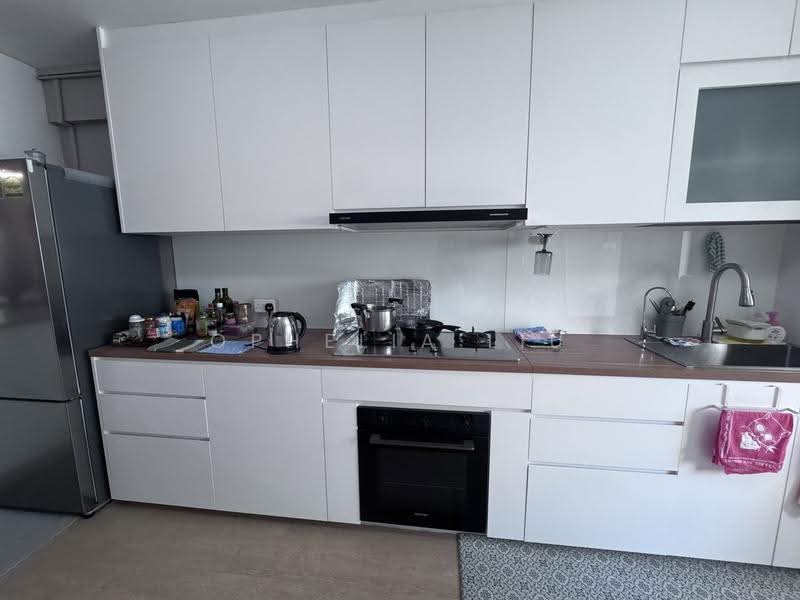 148 Silat Avenue, 148 Silat Avenue, Alexandra / Commonwealth, 3 Bedrooms, 1,001 sqft, HDB Flat For Rent, by Ophelia Liu, 500269131 - Kitchen - PropertyGuru.com.sg