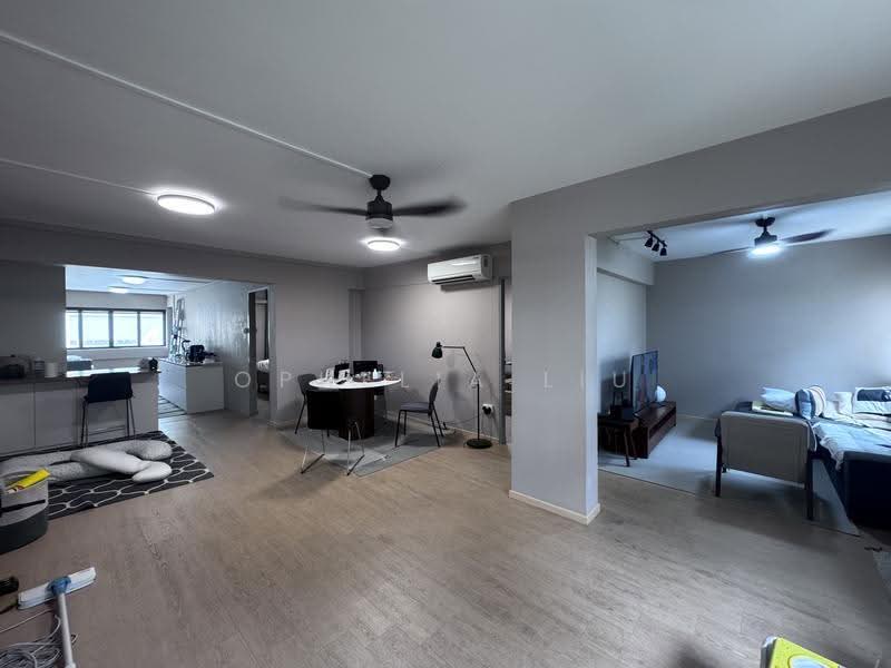 148 Silat Avenue, 148 Silat Avenue, Alexandra / Commonwealth, 3 Bedrooms, 1,001 sqft, HDB Flat For Rent, by Ophelia Liu, 500269131 - Living Room - PropertyGuru.com.sg