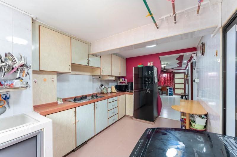 73 Geylang Bahru, 73 Geylang Bahru, Balestier / Toa Payoh, 2 Bedrooms, 635 sqft, HDB Flat For Sale, by Muhammed Ayub, 500269135 - Kitchen - PropertyGuru.com.sg