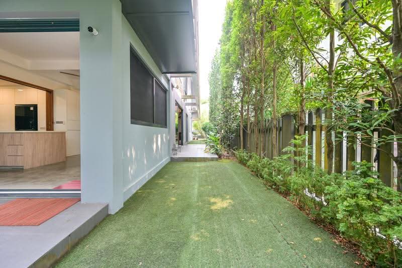 Greenleaf Place, Greenleaf Place, Tanglin / Holland / Bukit Timah, 4 Bedrooms, 3,563 sqft, Semi-Detached House For Sale, by Ling Shek, 500269140 - Exterior - PropertyGuru.com.sg