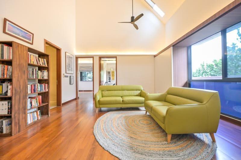 Greenleaf Place, Greenleaf Place, Tanglin / Holland / Bukit Timah, 4 Bedrooms, 3,563 sqft, Semi-Detached House For Sale, by Ling Shek, 500269140 - Living / Family Room - PropertyGuru.com.sg