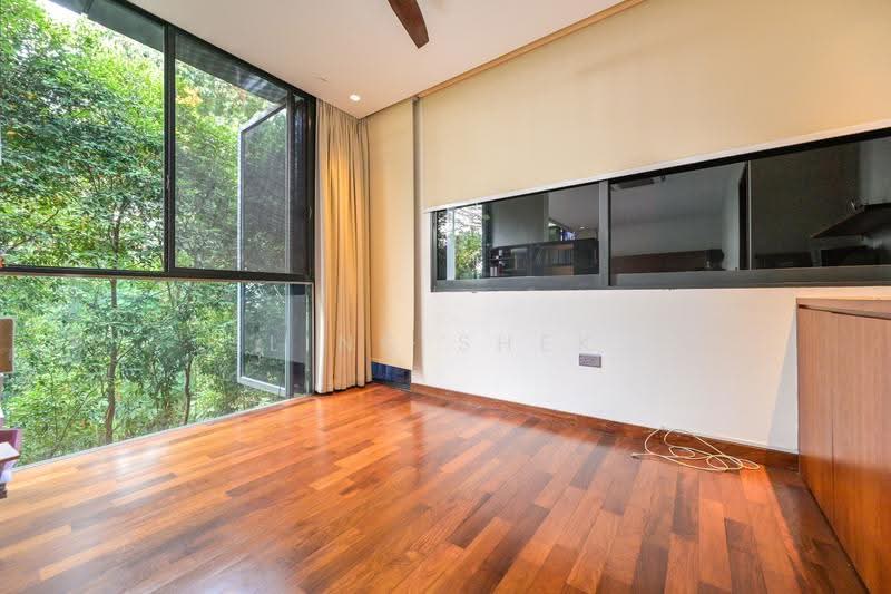 Greenleaf Place, Greenleaf Place, Tanglin / Holland / Bukit Timah, 4 Bedrooms, 3,563 sqft, Semi-Detached House For Sale, by Ling Shek, 500269140 - Master Room/Study Area - PropertyGuru.com.sg