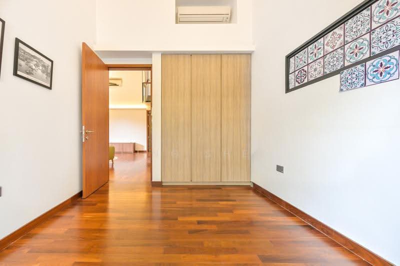Greenleaf Place, Greenleaf Place, Tanglin / Holland / Bukit Timah, 4 Bedrooms, 3,563 sqft, Semi-Detached House For Sale, by Ling Shek, 500269140 - Common Bedroom 1 - PropertyGuru.com.sg