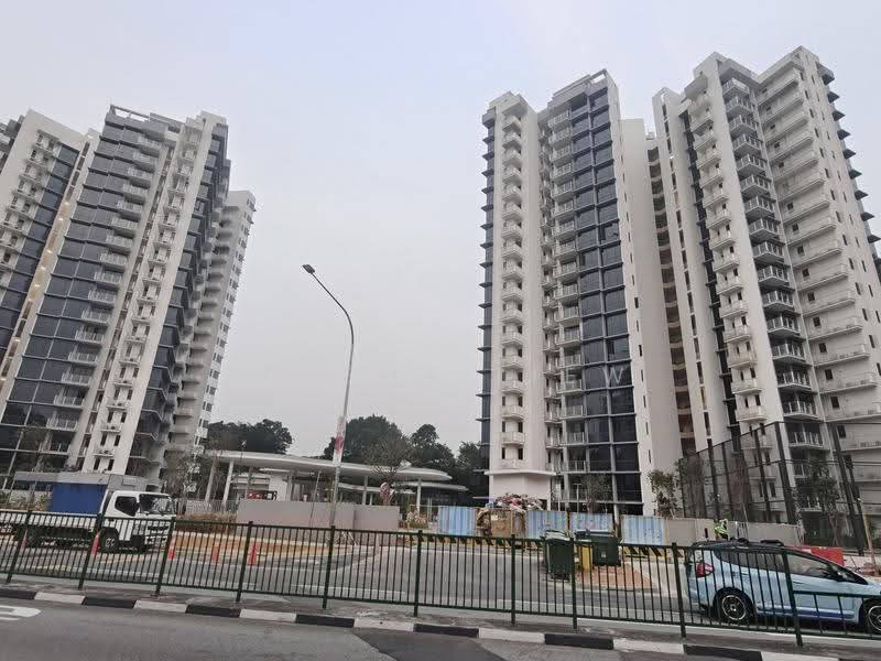 The LakeGarden Residences, 80 Yuan Ching Road, Boon Lay / Jurong / Tuas, 4 Bedrooms, 2,153 sqft, Condominium For Sale, by Jeremy Liew, 500269150 - Exterior - PropertyGuru.com.sg