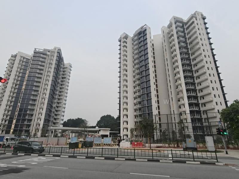 The LakeGarden Residences, 80 Yuan Ching Road, Boon Lay / Jurong / Tuas, 4 Bedrooms, 2,153 sqft, Condominium For Sale, by Jeremy Liew, 500269150 - Exterior - PropertyGuru.com.sg