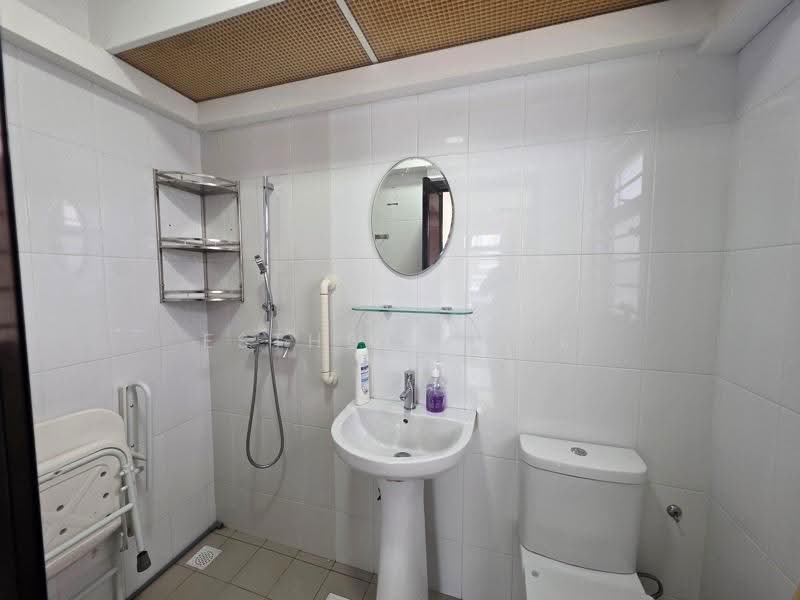 440C Clementi Avenue 3, 440C 440C, Buona Vista / West Coast / Clementi New Town, 3 Bedrooms, 1,011 sqft, HDB Flat For Sale, by Esther Chye, 500269169 - PropertyGuru.com.sg