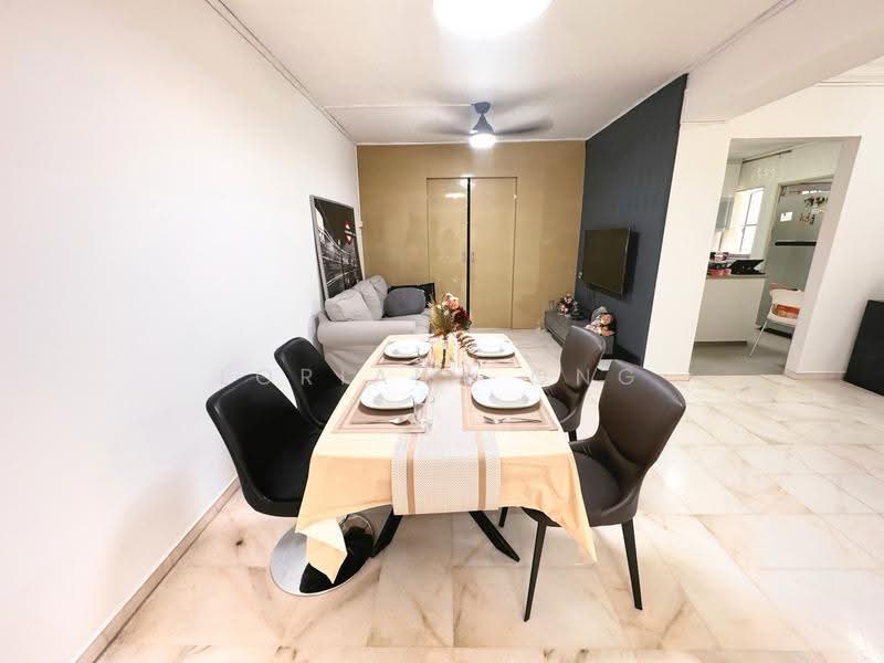 353 Woodlands Avenue 1, 353 Woodlands Avenue 1, Admiralty / Woodlands, 4 Bedrooms, 1,302 sqft, HDB Flat For Sale, by Loriana Ong, 500269170 - Living Room - PropertyGuru.com.sg