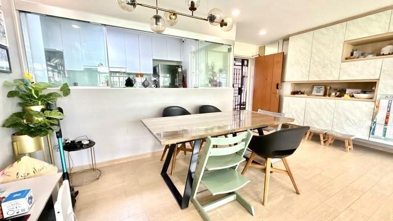 426D Yishun Avenue 11, 426D Yishun Avenue 11, Sembawang / Yishun, 3 Bedrooms, 1,206 sqft, HDB Flat For Sale, by Ivan Tan, 500269175 - PropertyGuru.com.sg