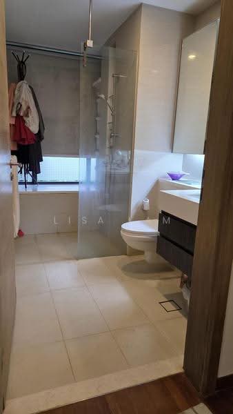 The Palette, 113 Pasir Ris Grove, Pasir Ris / Tampines, 3 Bedrooms, 1,389 sqft, Condominium For Sale, by Lisa Kam, 500269181 - Bathroom - PropertyGuru.com.sg