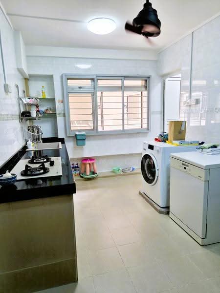 405 Bukit Batok West Avenue 7, 405 Bukit Batok West Avenue 7, Dairy Farm / Bukit Panjang / Choa Chu Kang, Room Rental, 100 sqft, HDB Flat For Rent, by Alan Lim, 500269183 - Kitchen - PropertyGuru.com.sg