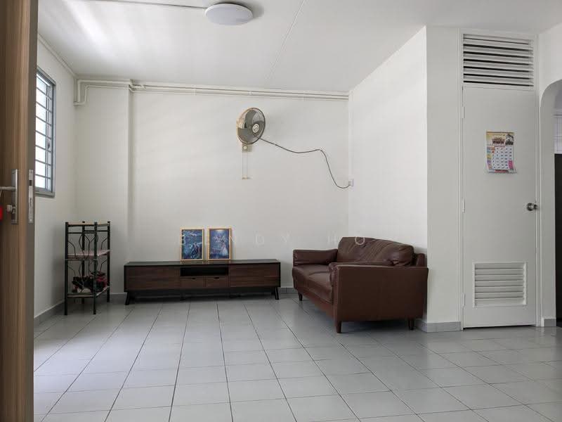 874 Tampines Street 84, 874 Tampines Street 84, Pasir Ris / Tampines, 3 Bedrooms, 1,119 sqft, HDB Flat For Rent, by Bendy Ho, 500269185 - Living Room - PropertyGuru.com.sg