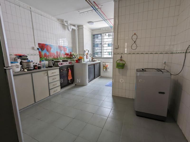874 Tampines Street 84, 874 Tampines Street 84, Pasir Ris / Tampines, 3 Bedrooms, 1,119 sqft, HDB Flat For Rent, by Bendy Ho, 500269185 - Kitchen - PropertyGuru.com.sg