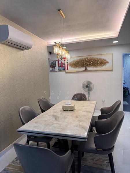 109A Edgedale Plains, 109A Edgedale Plains, Hougang / Punggol / Sengkang, 3 Bedrooms, 1,184 sqft, HDB Flat For Sale, by Sazali Sarwan, 500269187 - Dining Room - PropertyGuru.com.sg