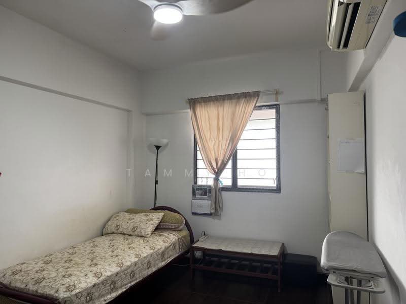 211 New Upper Changi Road, 211 New Upper Changi Road, Bedok / Upper East Coast, 2 Bedrooms, 721 sqft, HDB Flat For Sale, by Tammy Ho, 500269190 - Bedroom - PropertyGuru.com.sg