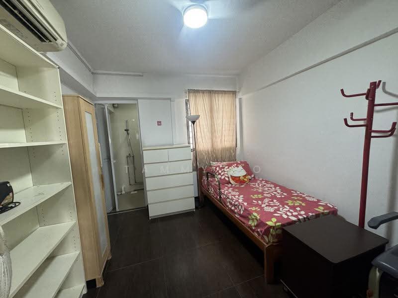 211 New Upper Changi Road, 211 New Upper Changi Road, Bedok / Upper East Coast, 2 Bedrooms, 721 sqft, HDB Flat For Sale, by Tammy Ho, 500269190 - Bedroom - PropertyGuru.com.sg