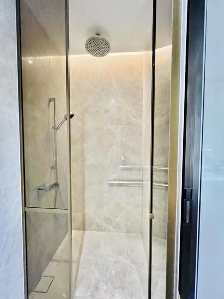 19 Nassim, 19 Nassim Hill, Tanglin / Holland / Bukit Timah, 1 Bedroom, 538 sqft, Condominium For Rent, by Stephanie Tan 陈爱丽, 500269204 - Bathroom - PropertyGuru.com.sg