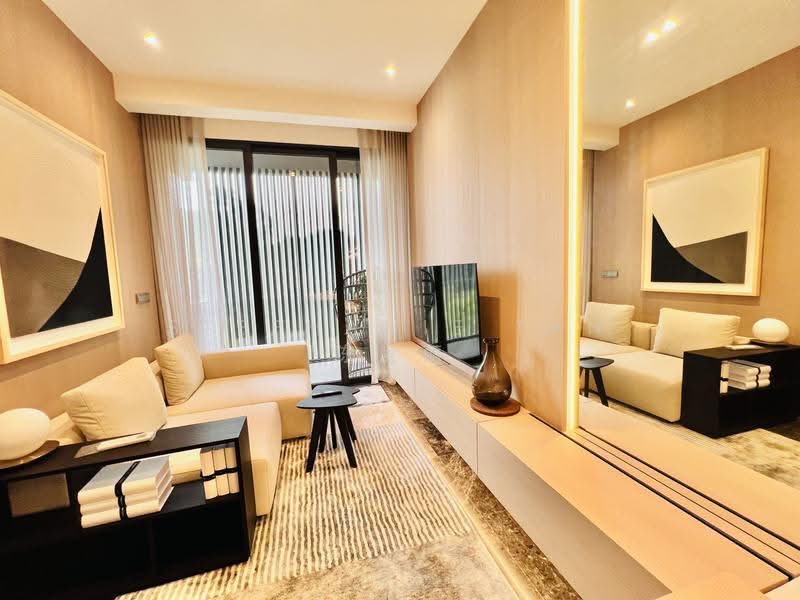 19 Nassim, 19 Nassim Hill, Tanglin / Holland / Bukit Timah, 1 Bedroom, 538 sqft, Condominium For Rent, by Stephanie Tan 陈爱丽, 500269204 - Living Room - PropertyGuru.com.sg