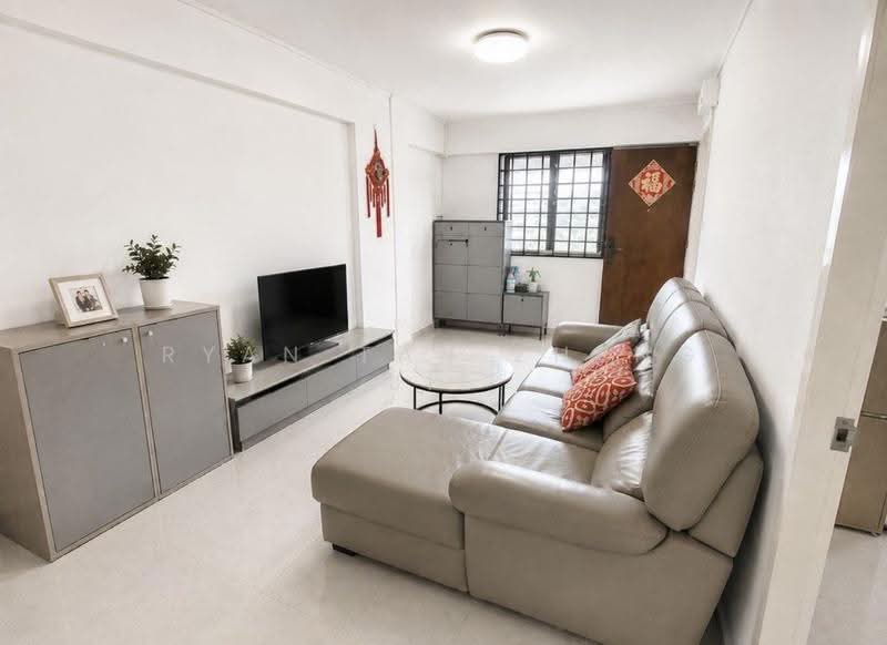 214 Jurong East Street 21, 214 Jurong East Street 21, Boon Lay / Jurong / Tuas, 3 Bedrooms, 721 sqft, HDB Flat For Sale, by Ryan Tan Zheng Jie, 500269211 - PropertyGuru.com.sg
