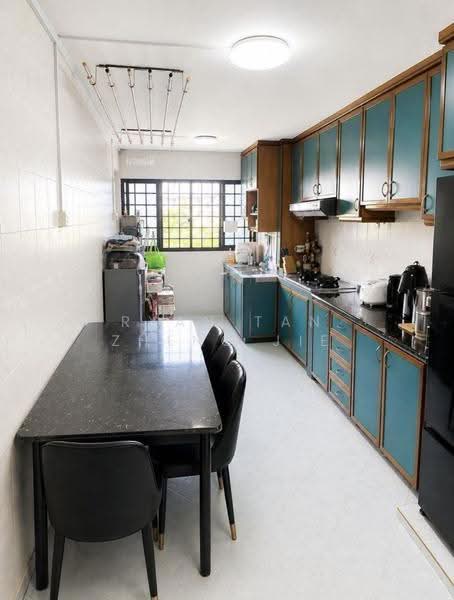 214 Jurong East Street 21, 214 Jurong East Street 21, Boon Lay / Jurong / Tuas, 3 Bedrooms, 721 sqft, HDB Flat For Sale, by Ryan Tan Zheng Jie, 500269211 - PropertyGuru.com.sg