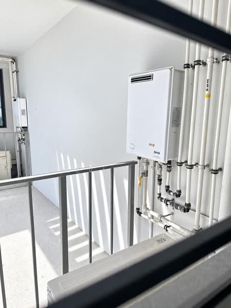 Parc Life, 31 Sembawang Crescent, Sembawang / Yishun, 3 Bedrooms, 1,066 sqft, Condominium For Sale, by Delvin Ong, 500269226 - Balcony - PropertyGuru.com.sg