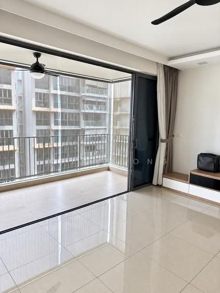 Parc Life, 31 Sembawang Crescent, Sembawang / Yishun, 3 Bedrooms, 1,066 sqft, Condominium For Sale, by Delvin Ong, 500269226 - Balcony - PropertyGuru.com.sg