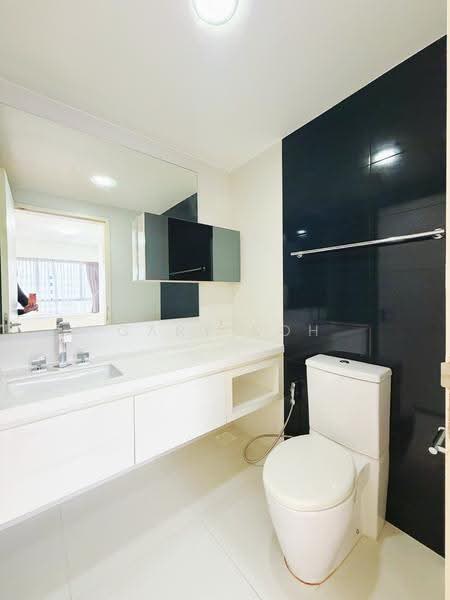 The Interlace, 198 Depot Road, Harbourfront / Telok Blangah, 2 Bedrooms, 1,044 sqft, Condominium For Rent, by Gary Koh, 500269228 - Bathroom - PropertyGuru.com.sg