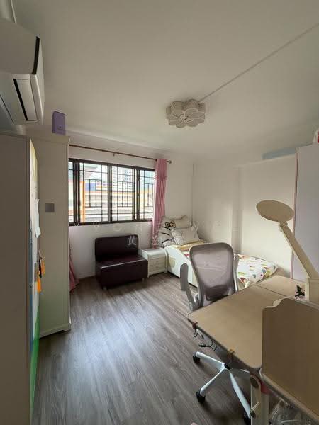 224 Lorong 8 Toa Payoh, 224 Lorong 8 Toa Payoh, Balestier / Toa Payoh, 4 Bedrooms, 1,227 sqft, HDB Flat For Rent, by Yvone Wee 黄惠霞, 500269235 - Bedroom - PropertyGuru.com.sg