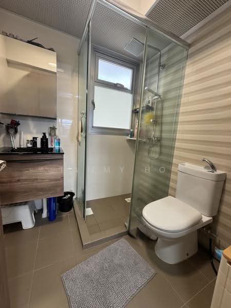 993B Buangkok Link, 993B Buangkok Link, Hougang / Punggol / Sengkang, 2 Bedrooms, 743 sqft, HDB Flat For Sale, by Tammy Ho, 500269237 - Bathroom - PropertyGuru.com.sg