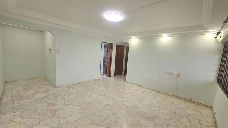 450G Tampines Street 42, 450G Tampines Street 42, Pasir Ris / Tampines, 3 Bedrooms, 1,140 sqft, HDB Flat For Sale, by Clement Boey, 500269242 - Living Room - PropertyGuru.com.sg