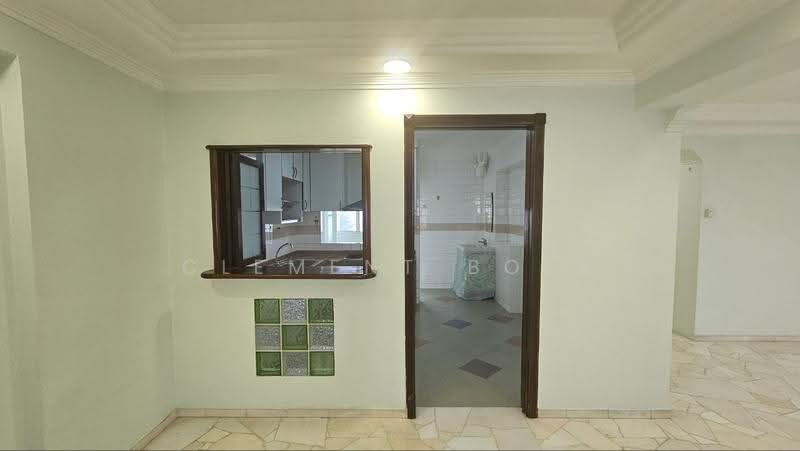 450G Tampines Street 42, 450G Tampines Street 42, Pasir Ris / Tampines, 3 Bedrooms, 1,140 sqft, HDB Flat For Sale, by Clement Boey, 500269242 - Kitchen - PropertyGuru.com.sg