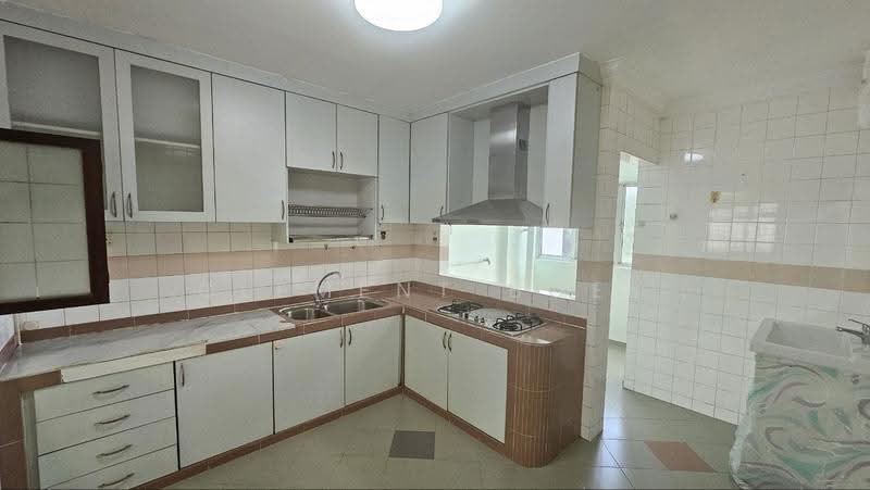 450G Tampines Street 42, 450G Tampines Street 42, Pasir Ris / Tampines, 3 Bedrooms, 1,140 sqft, HDB Flat For Sale, by Clement Boey, 500269242 - Kitchen - PropertyGuru.com.sg