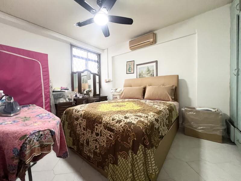 506 Bukit Batok Street 52, 506 Bukit Batok Street 52, Dairy Farm / Bukit Panjang / Choa Chu Kang, 2 Bedrooms, 645 sqft, HDB Flat For Sale, by Reene Tok, 500269244 - Bedroom - PropertyGuru.com.sg